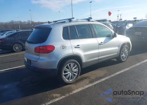 2013 Volkswagen Tiguan Se z USA, uszkodzony, nr VIN WVGBV3AX6DW570929